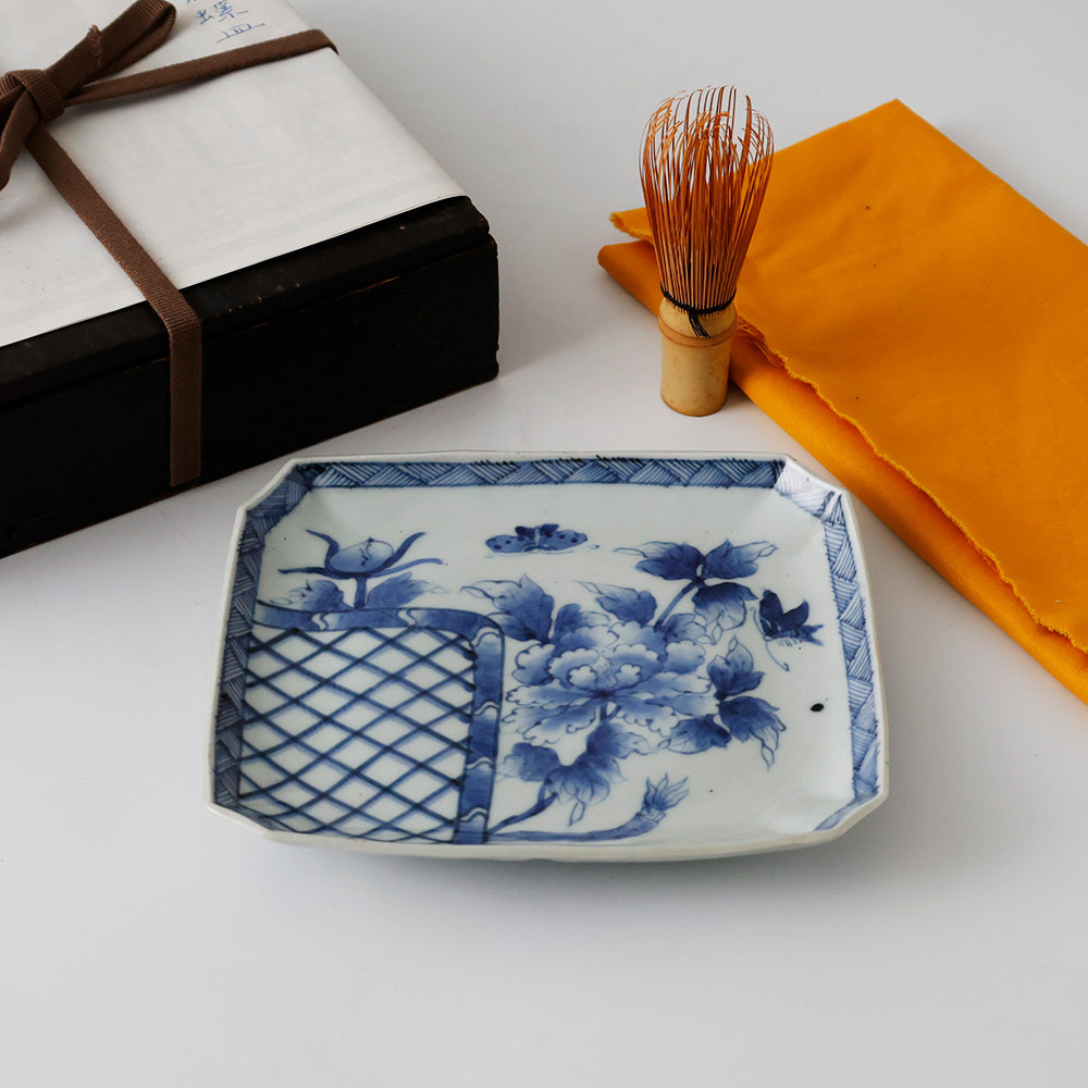 古伊万里 染付 角切四方皿 全体図