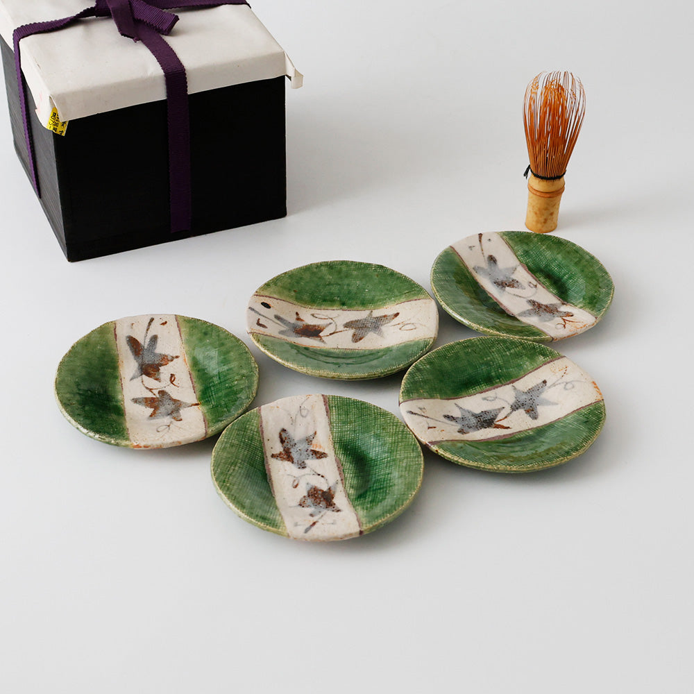 清山窯 織部焼 銘々皿 全体図