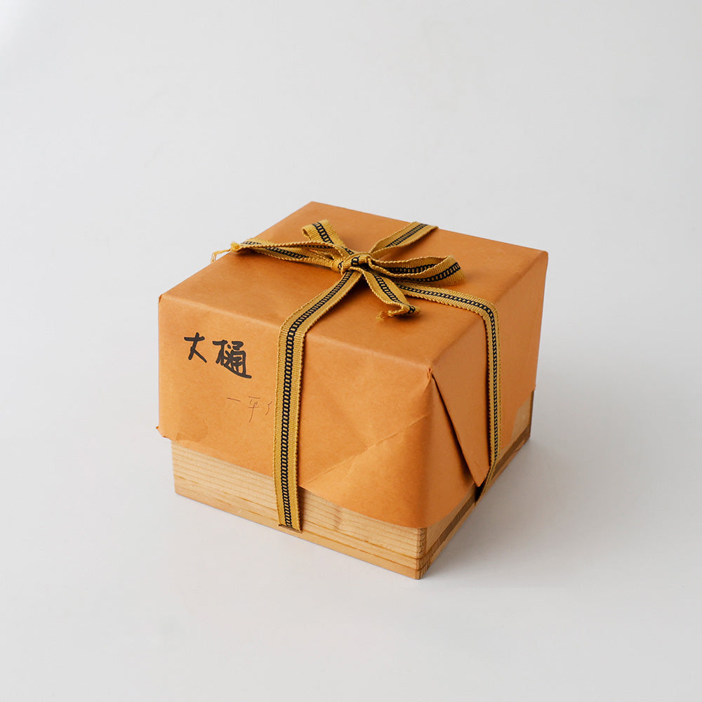 大樋焼 大樋一平 飴釉茶碗 箱