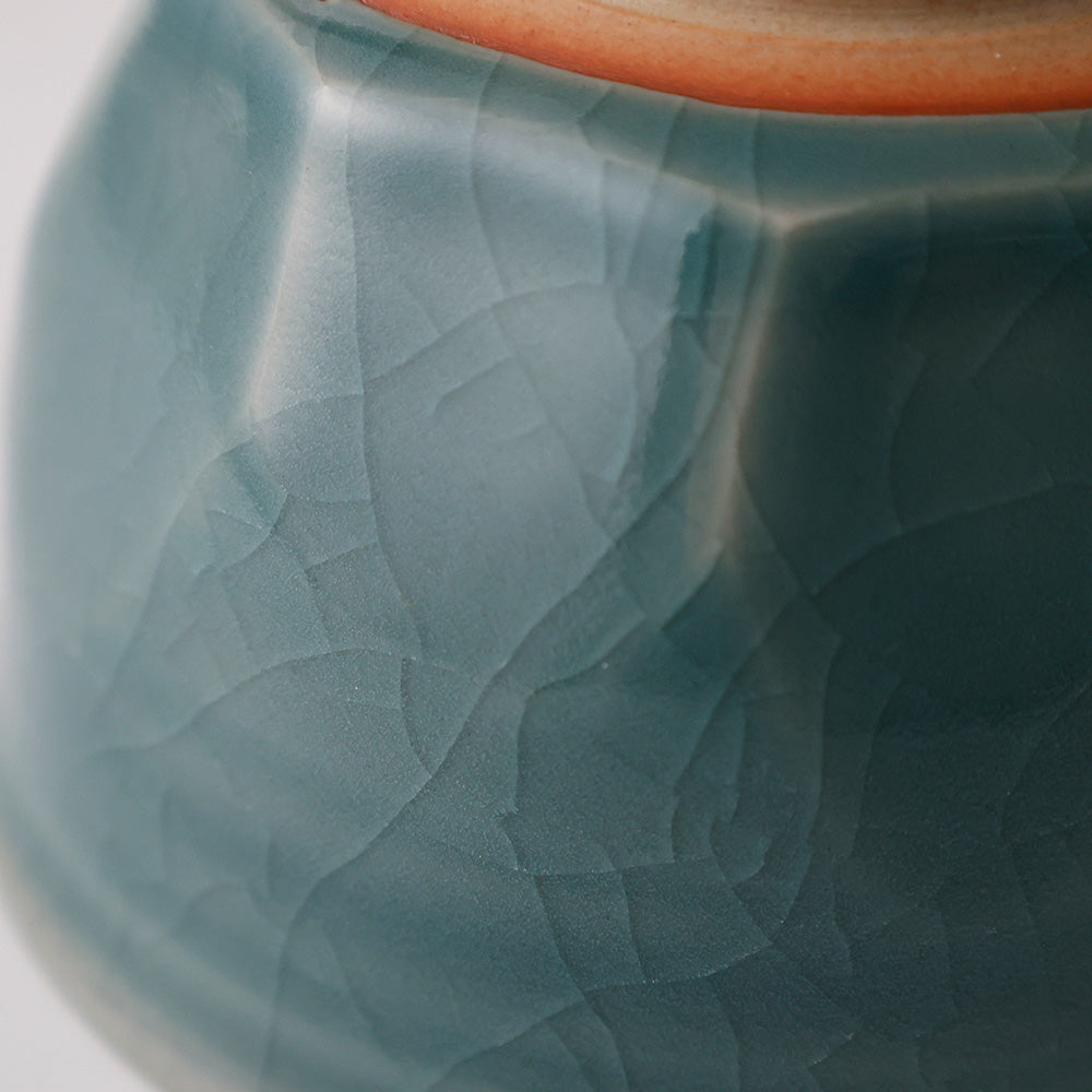 豊窯 寺田美山造 青磁 茶碗 拡大