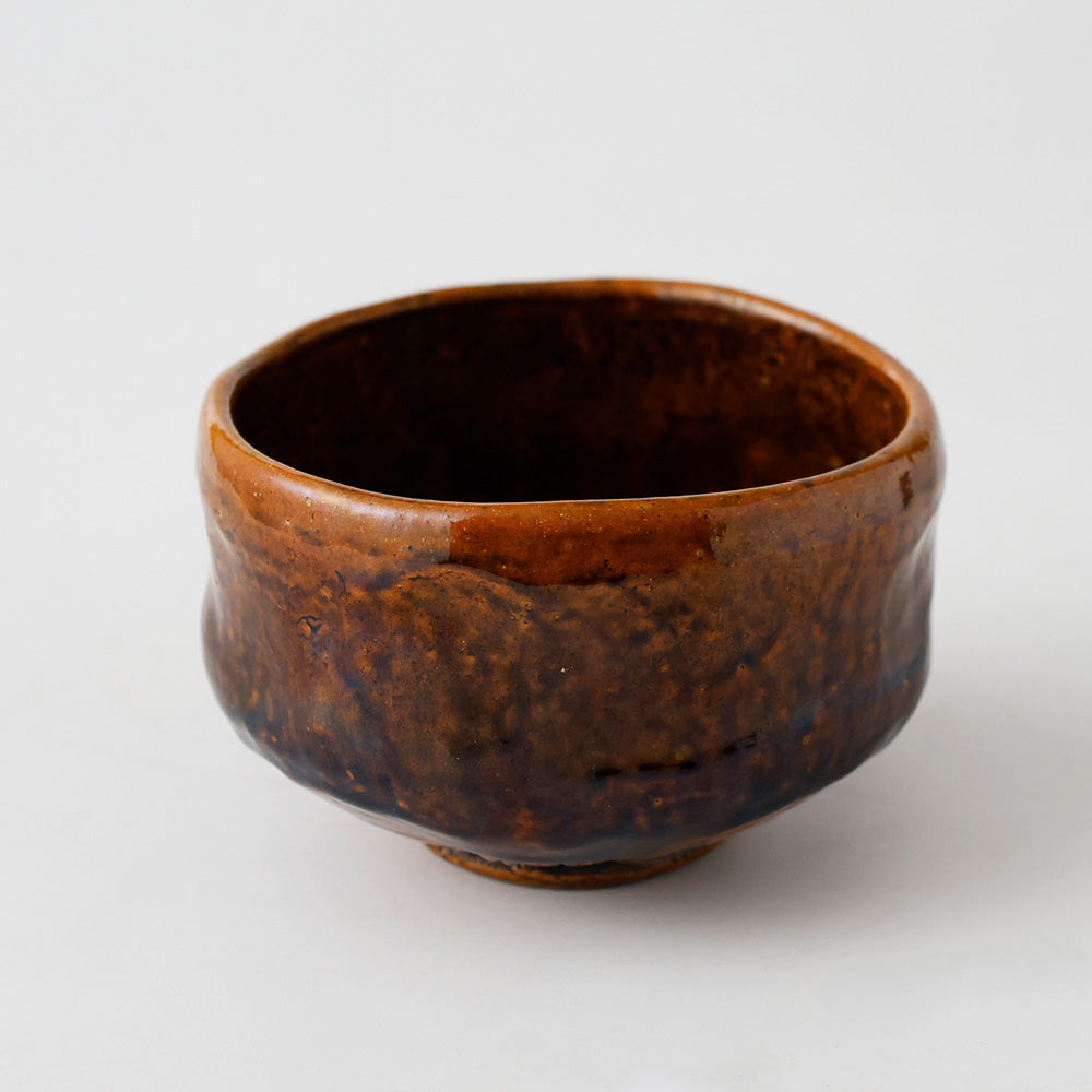 大樋焼 大樋一平 飴釉茶碗 側面