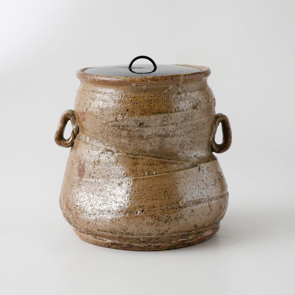 西尾彦四郎 伊賀水指 側面