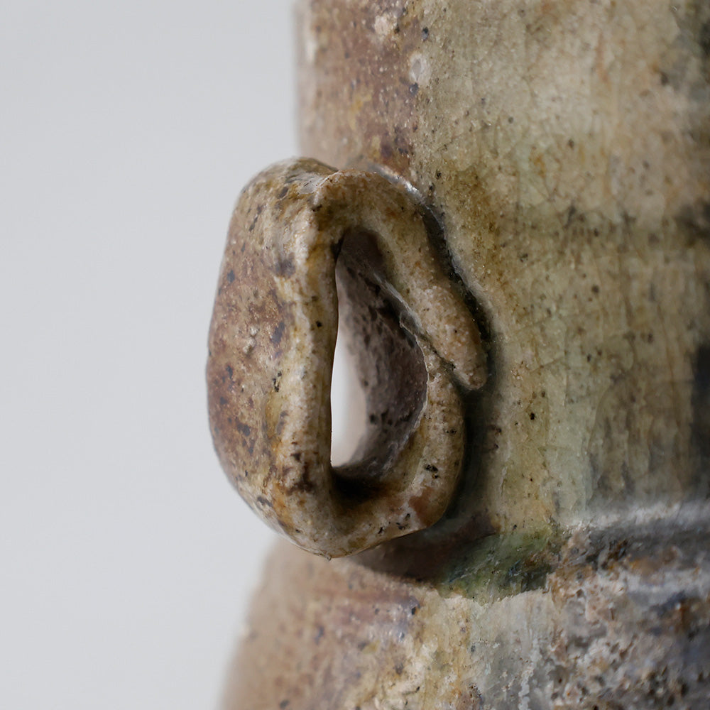 西尾彦四郎 伊賀水指 耳