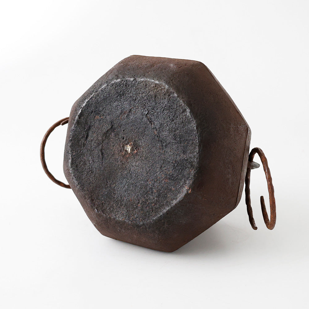 八角形 鉄釜 銅蓋銀摘 底面