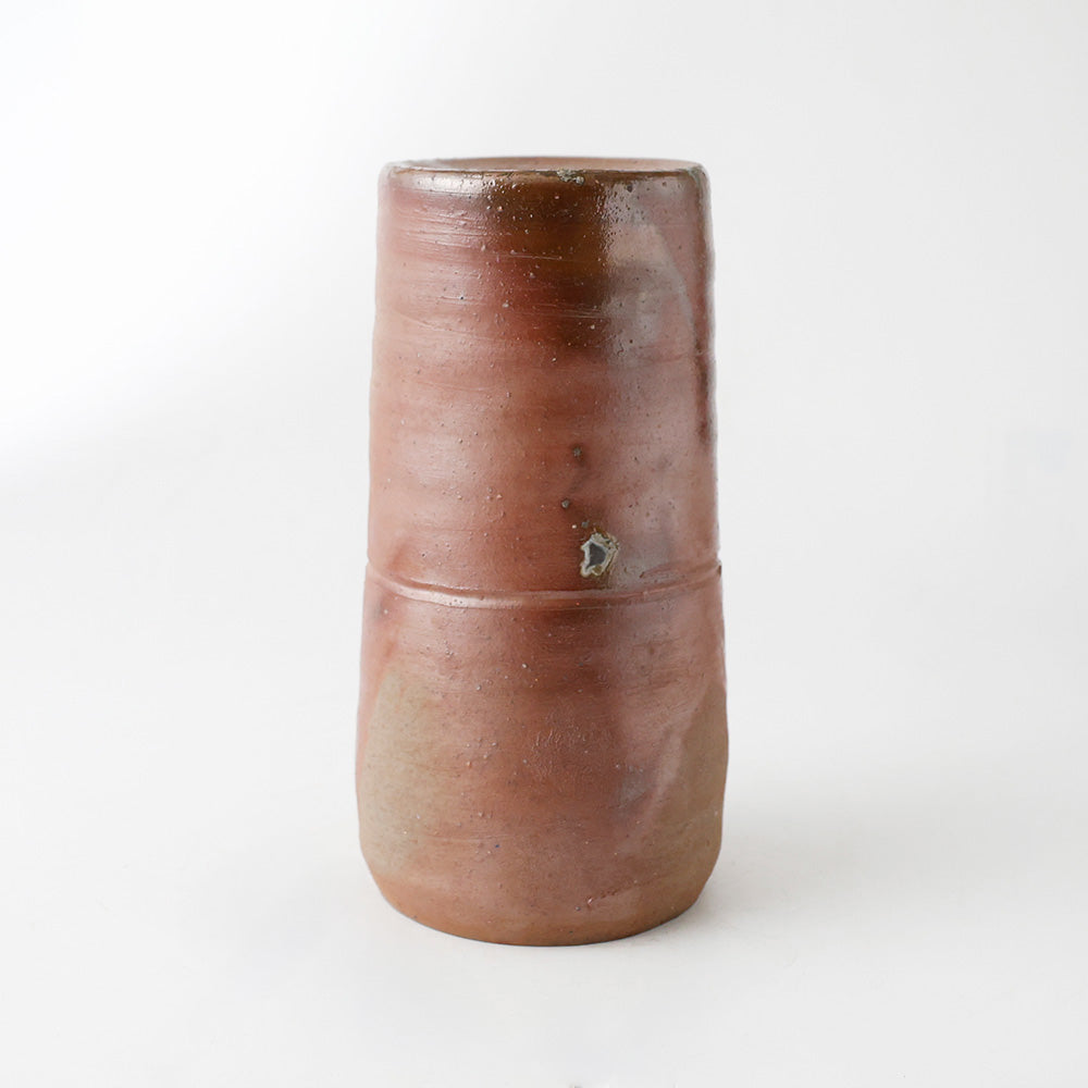 備前 伊勢崎淳 花入 側面