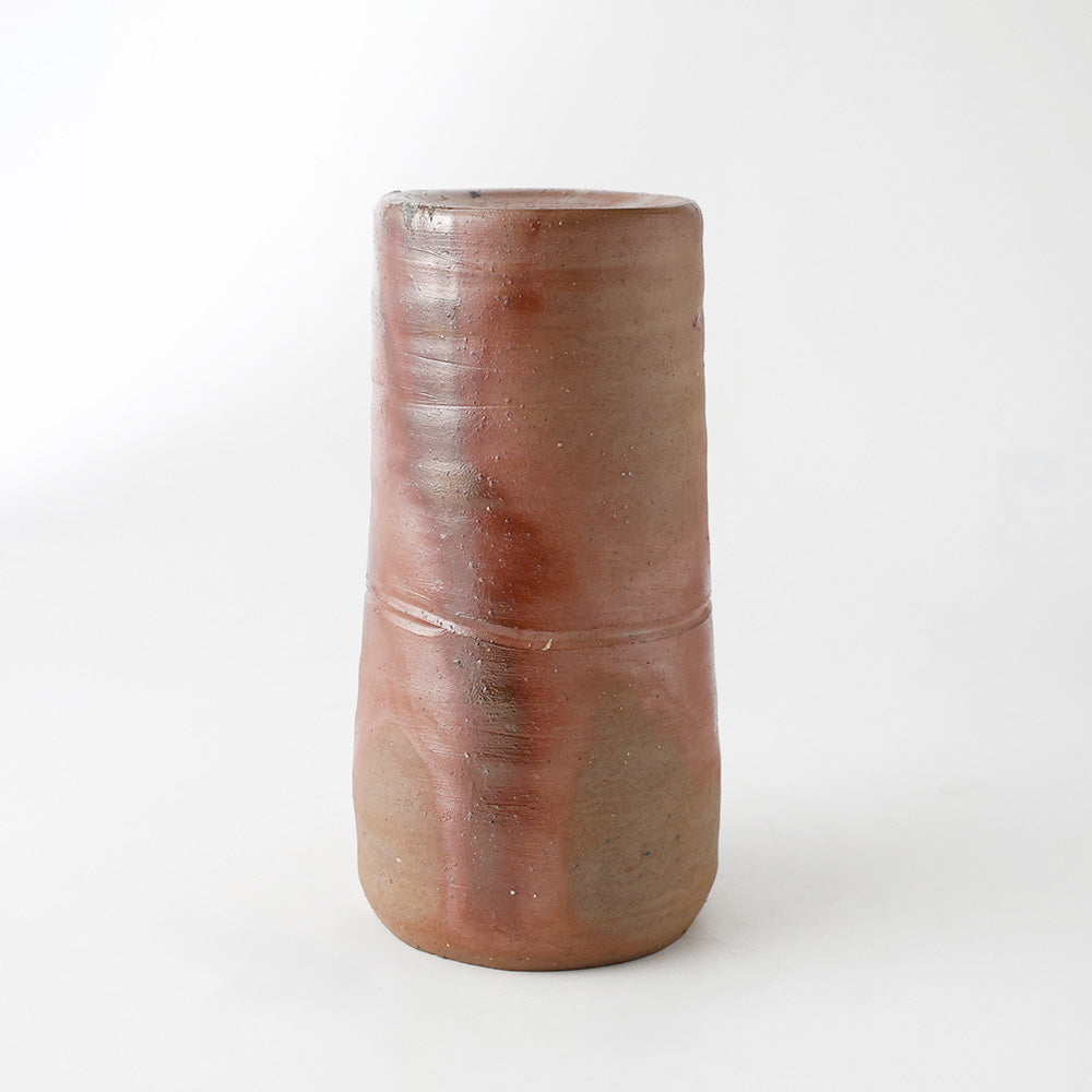 備前 伊勢崎淳 花入 側面