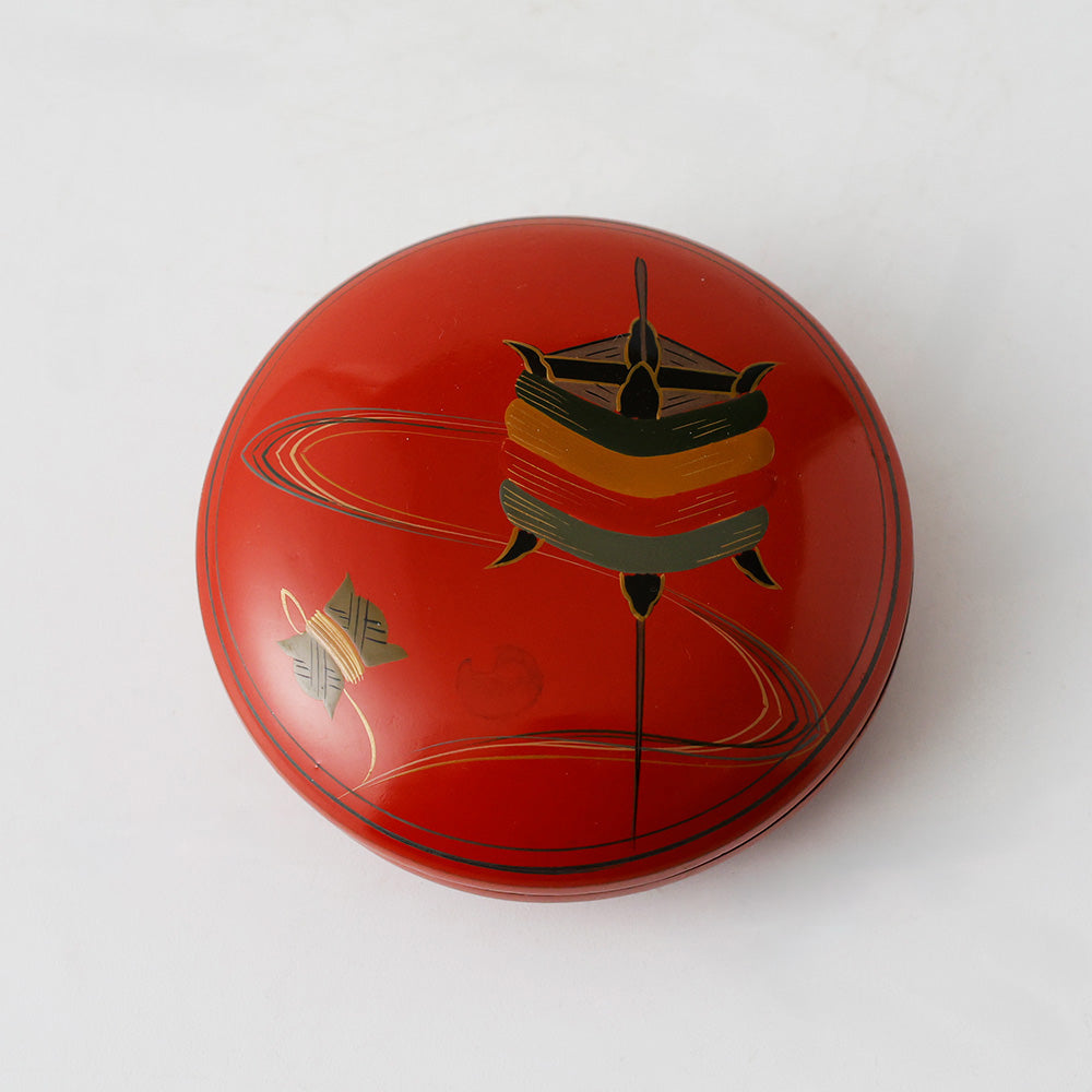 朱塗 色絵糸巻蒔絵 香合 上面