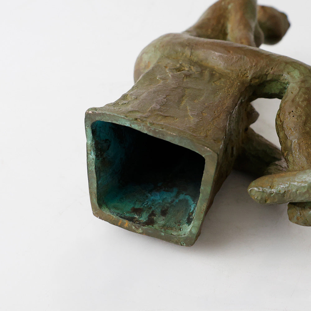 ブロンズ 少女像 板橋一歩 底