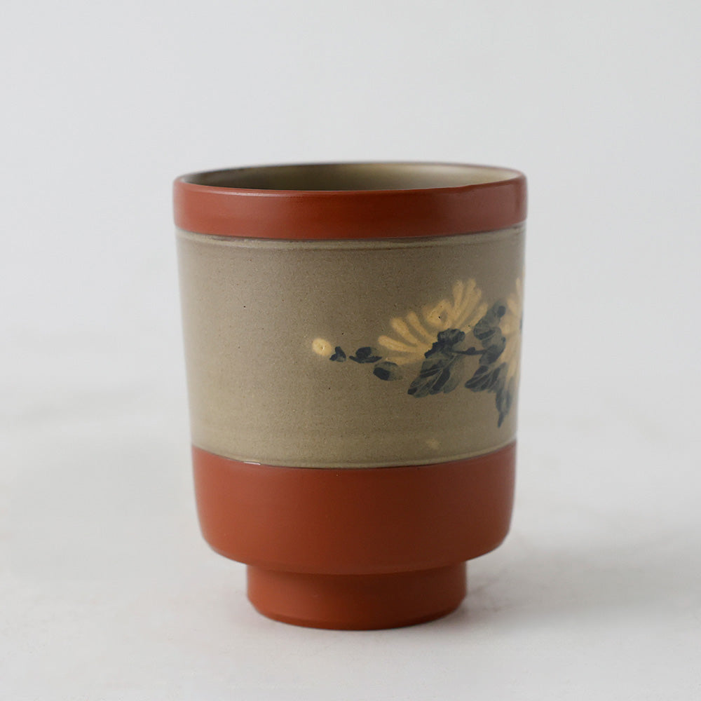 佐渡無名異陶器  花草文 湯呑 側面