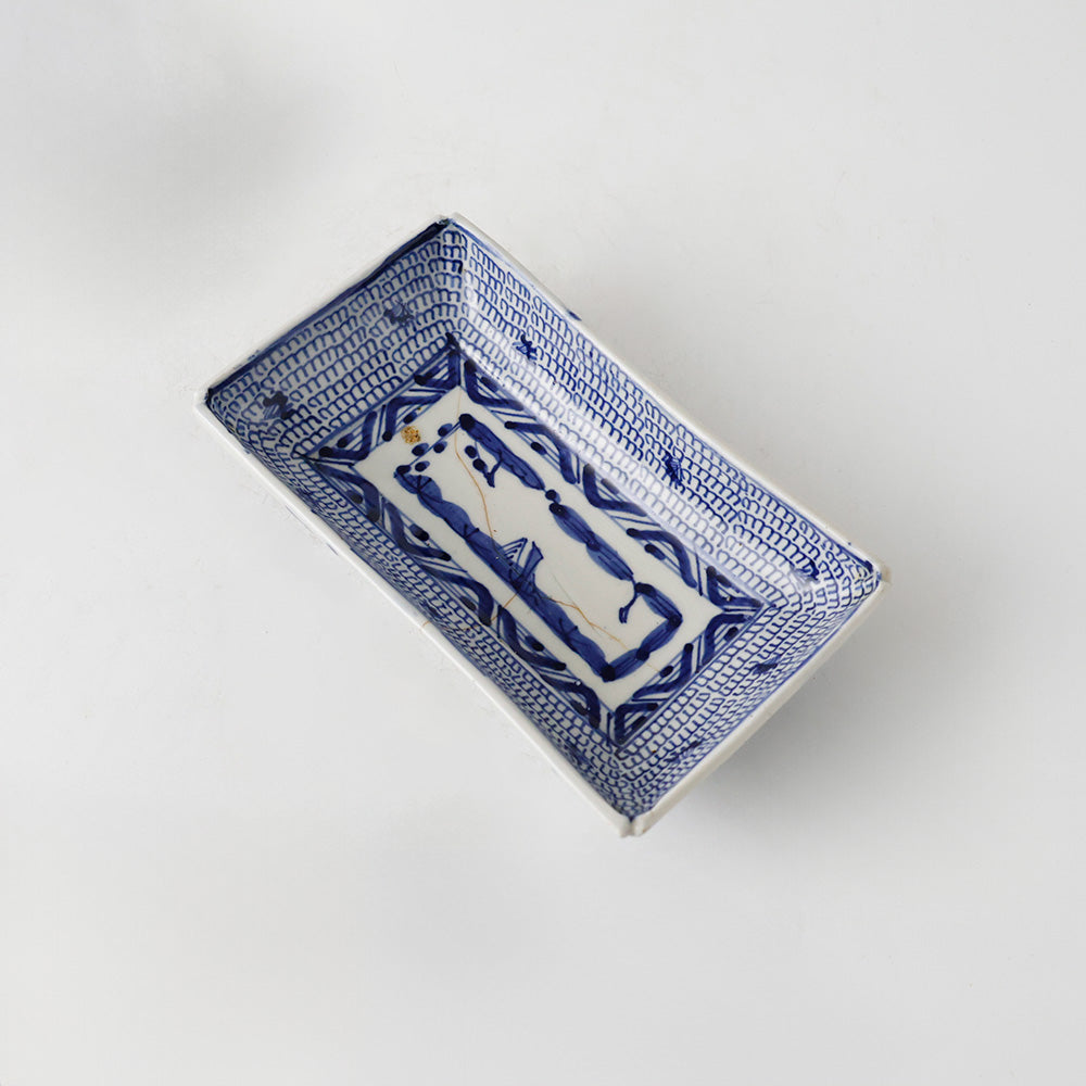 時代物　ミジン唐草　染付　刺身皿