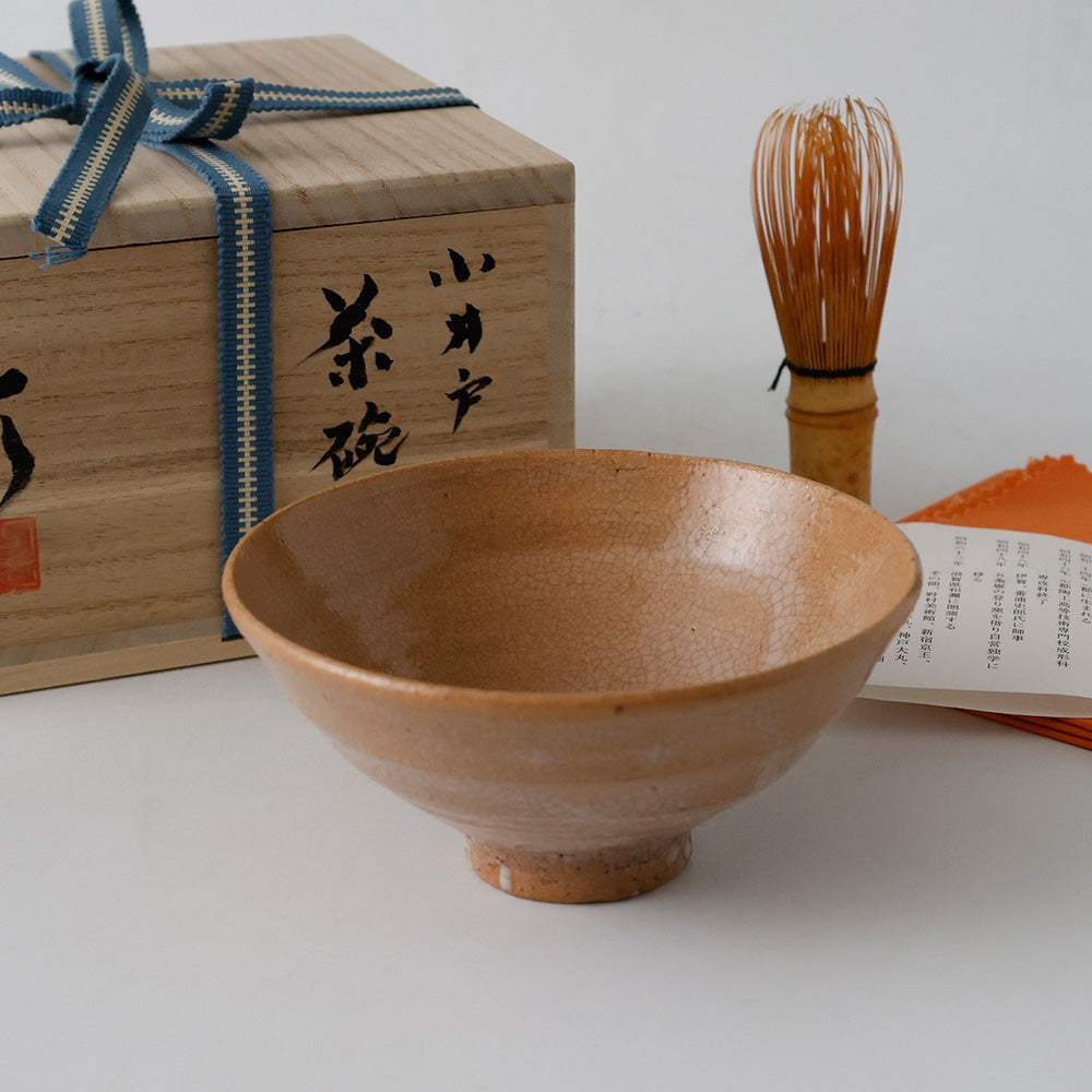 新品未使用 安田道雄作 小井戸茶碗 全体図