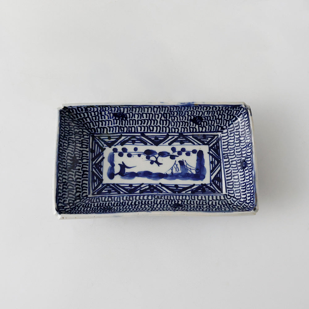 古伊万里 染付 微塵唐草文様 長皿