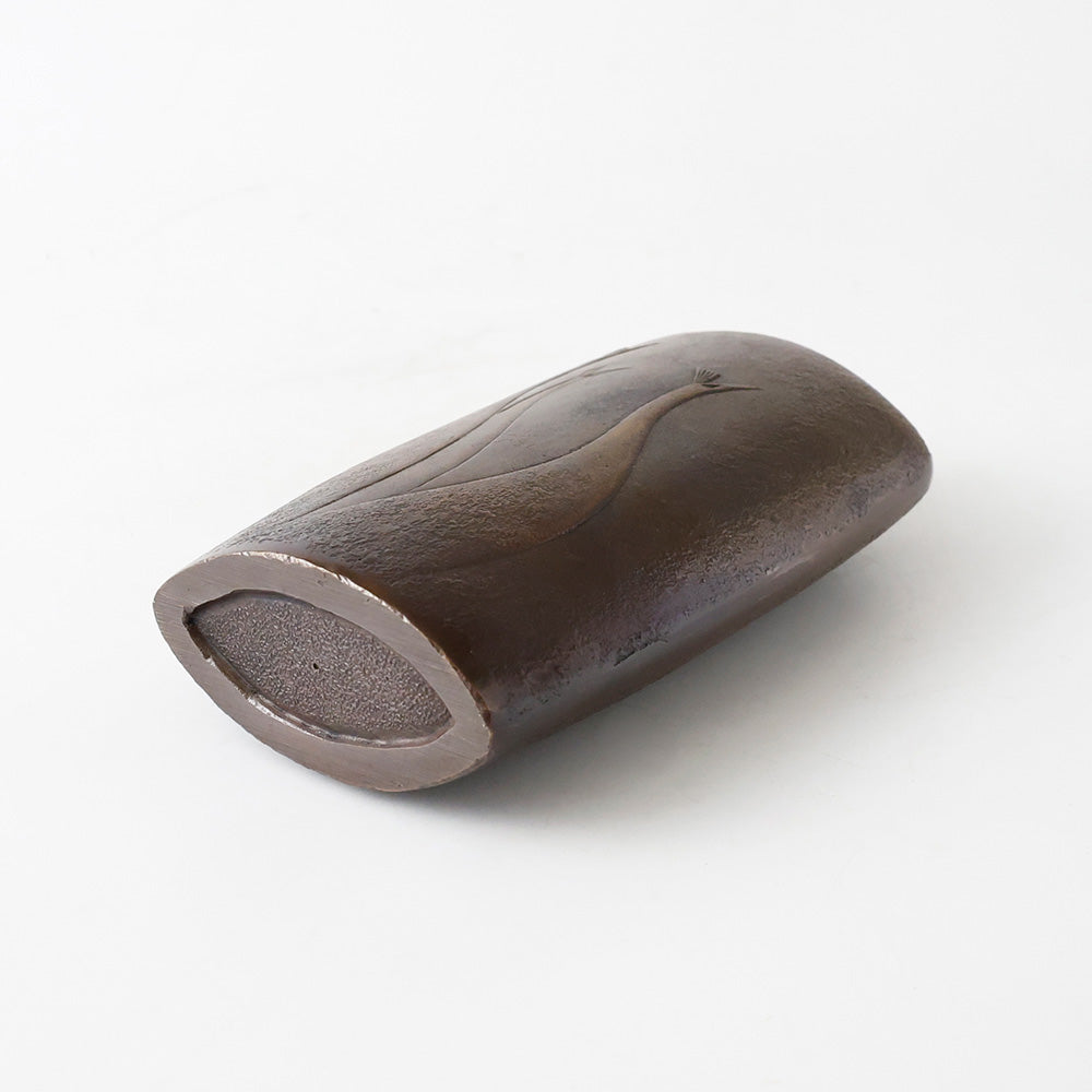 高岡銅器 瑞峰作 花瓶 倒した図