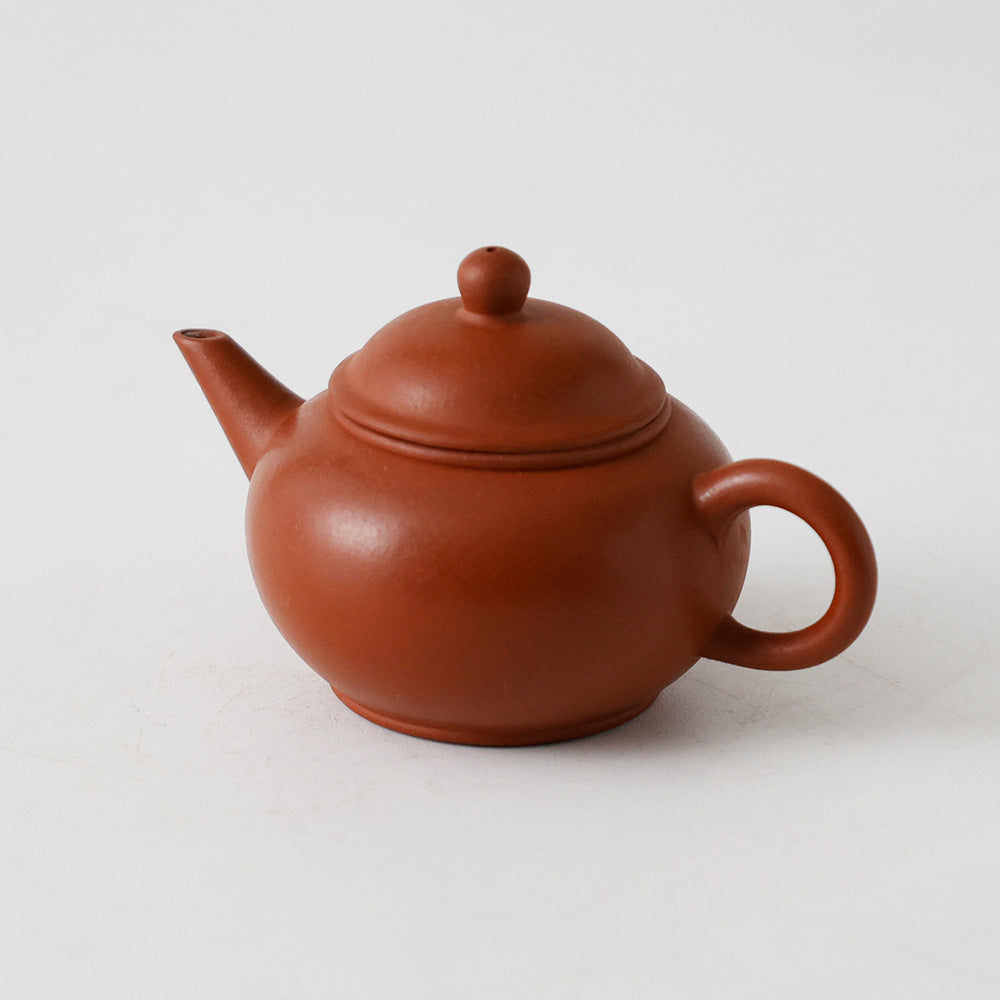 中国宜興 朱泥 砲口 急須 斜め