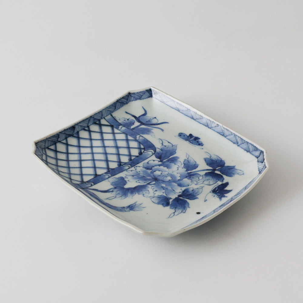 古伊万里 染付 角切四方皿 斜め