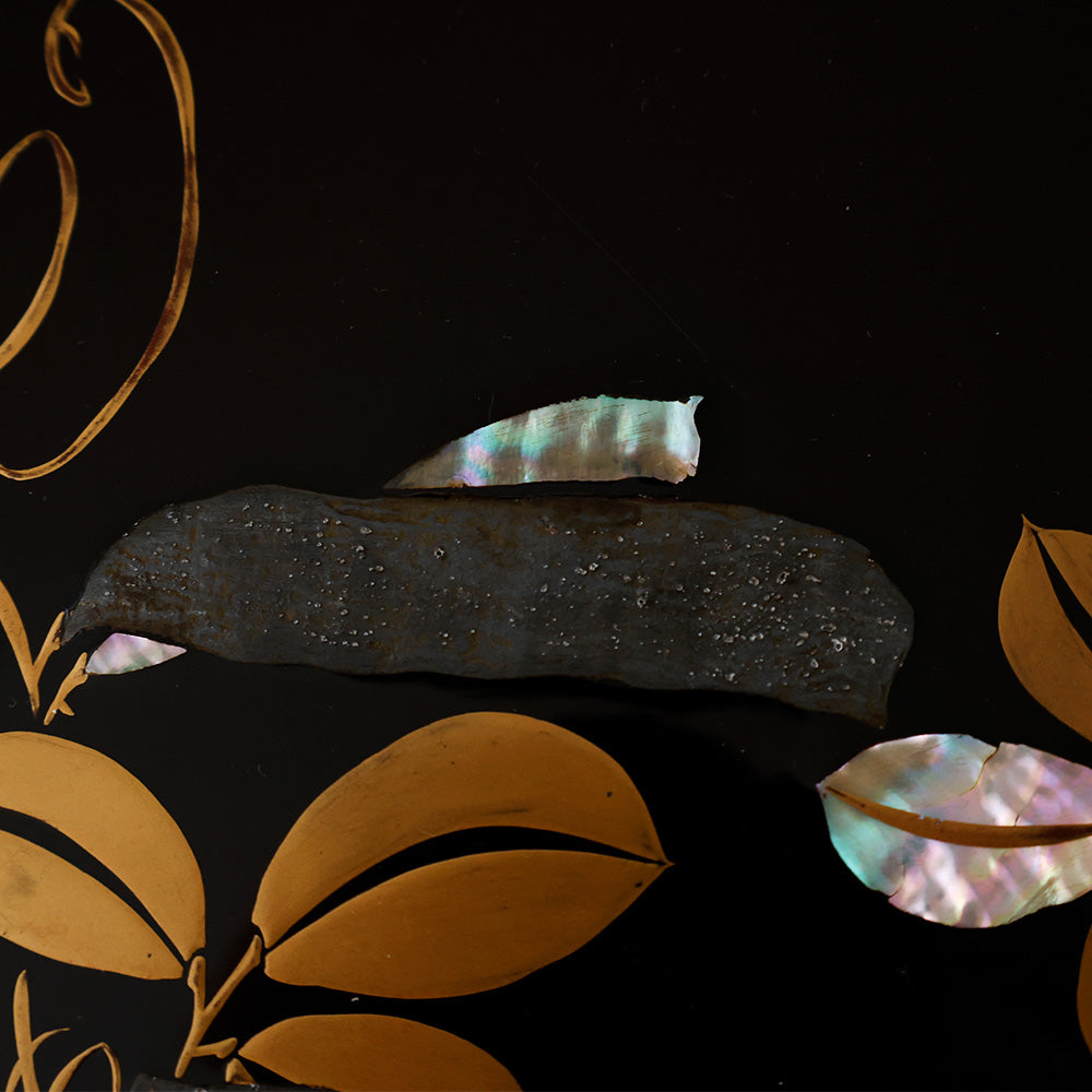 螺鈿 豌豆蒔絵 菓子皿 拡大図