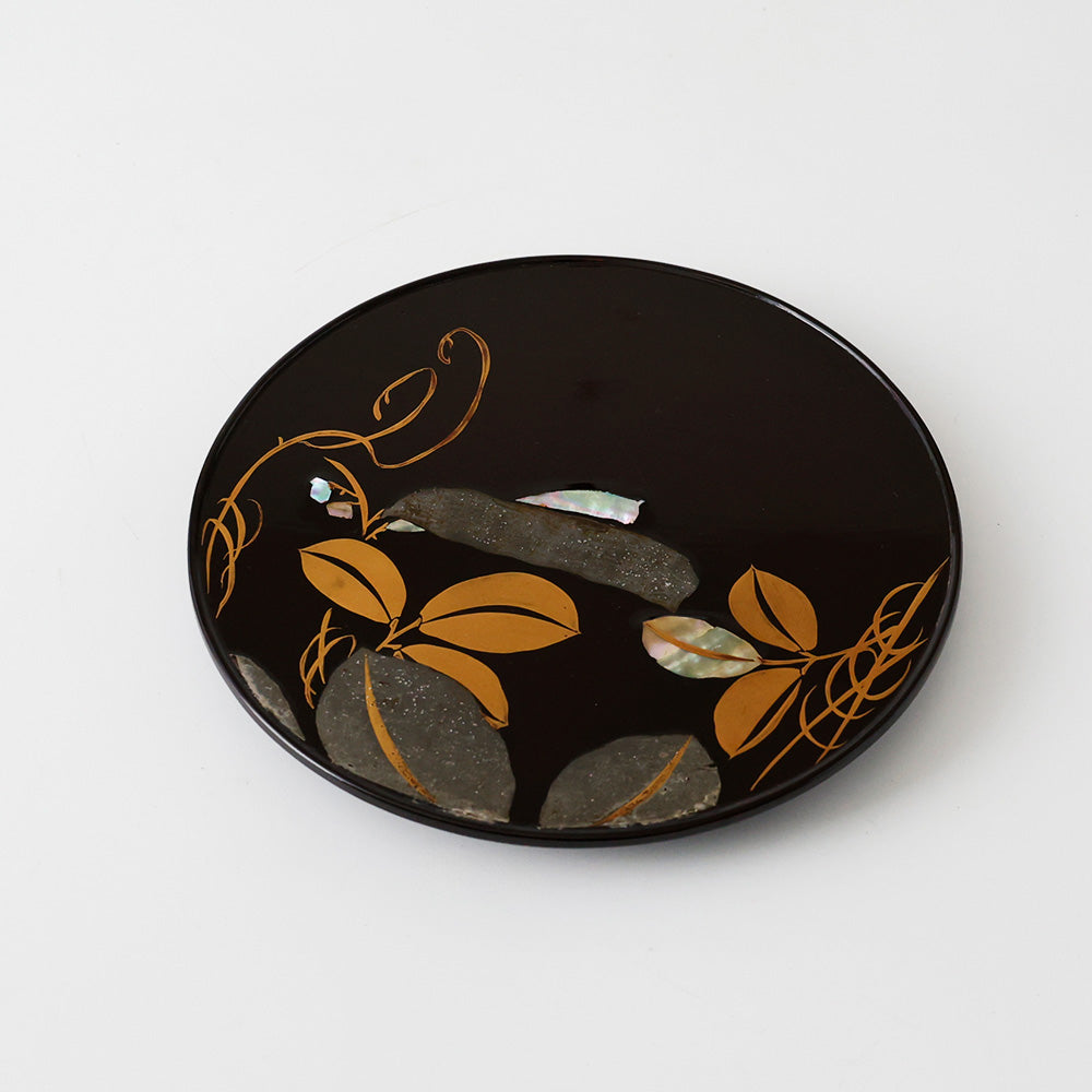 螺鈿 豌豆蒔絵 菓子皿 正面