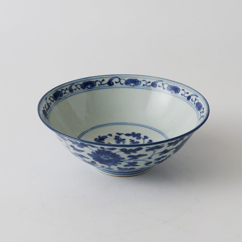 成化年製 古伊万里 中鉢 正面