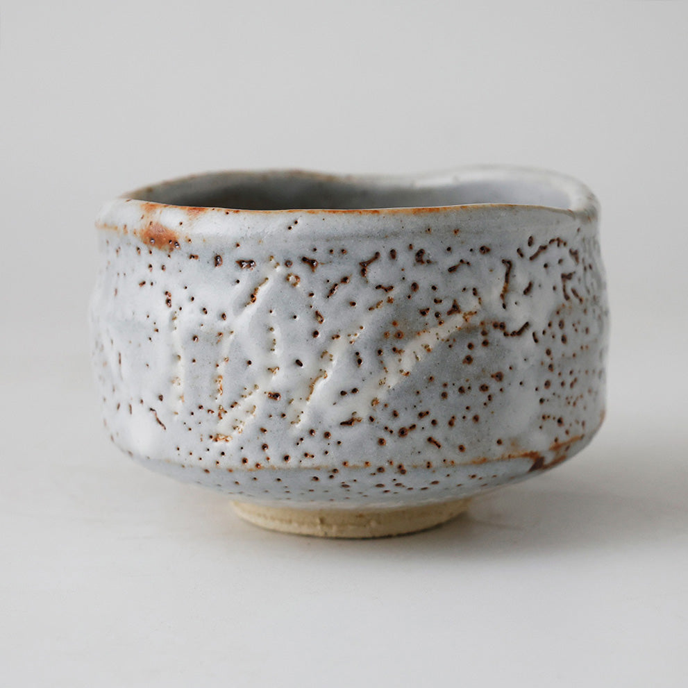 美濃焼窯元 秀山窯 志野茶碗 側面