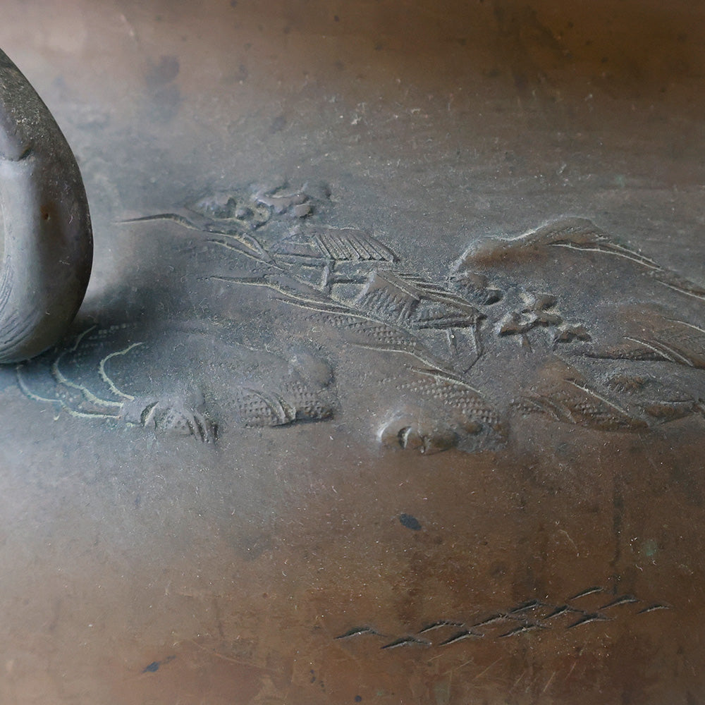 古銅 火鉢 山水楼閣 拡大図