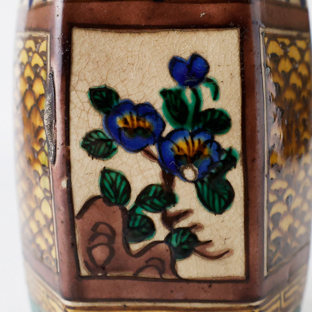 青手古九谷 徳利 拡大図