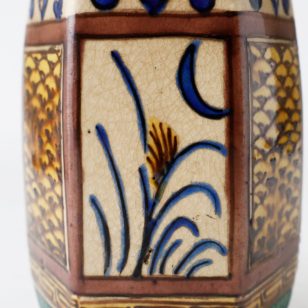 青手古九谷 徳利 拡大図