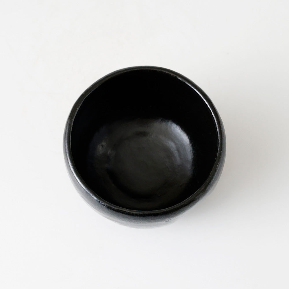 未使用 黒茶碗 内部