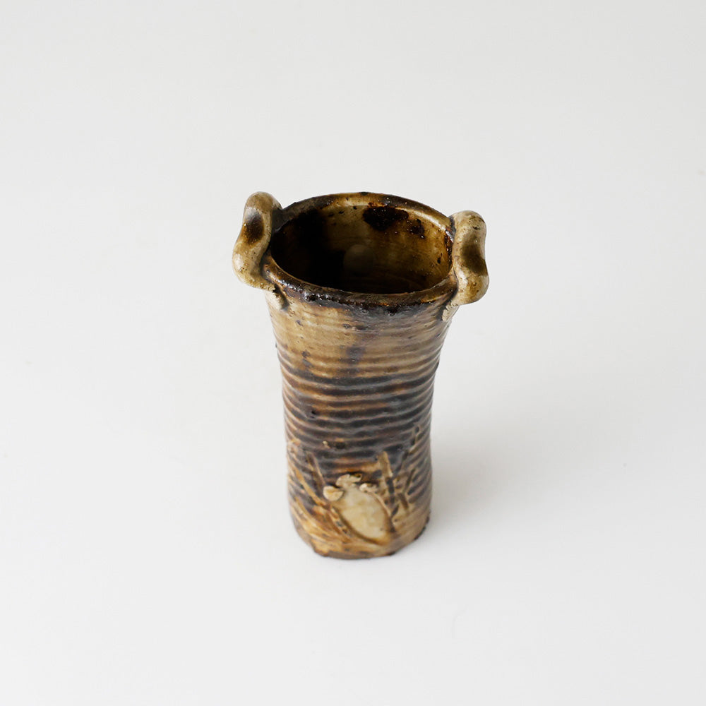 美濃焼 元屋敷窯 掛花入 斜め上から見た図