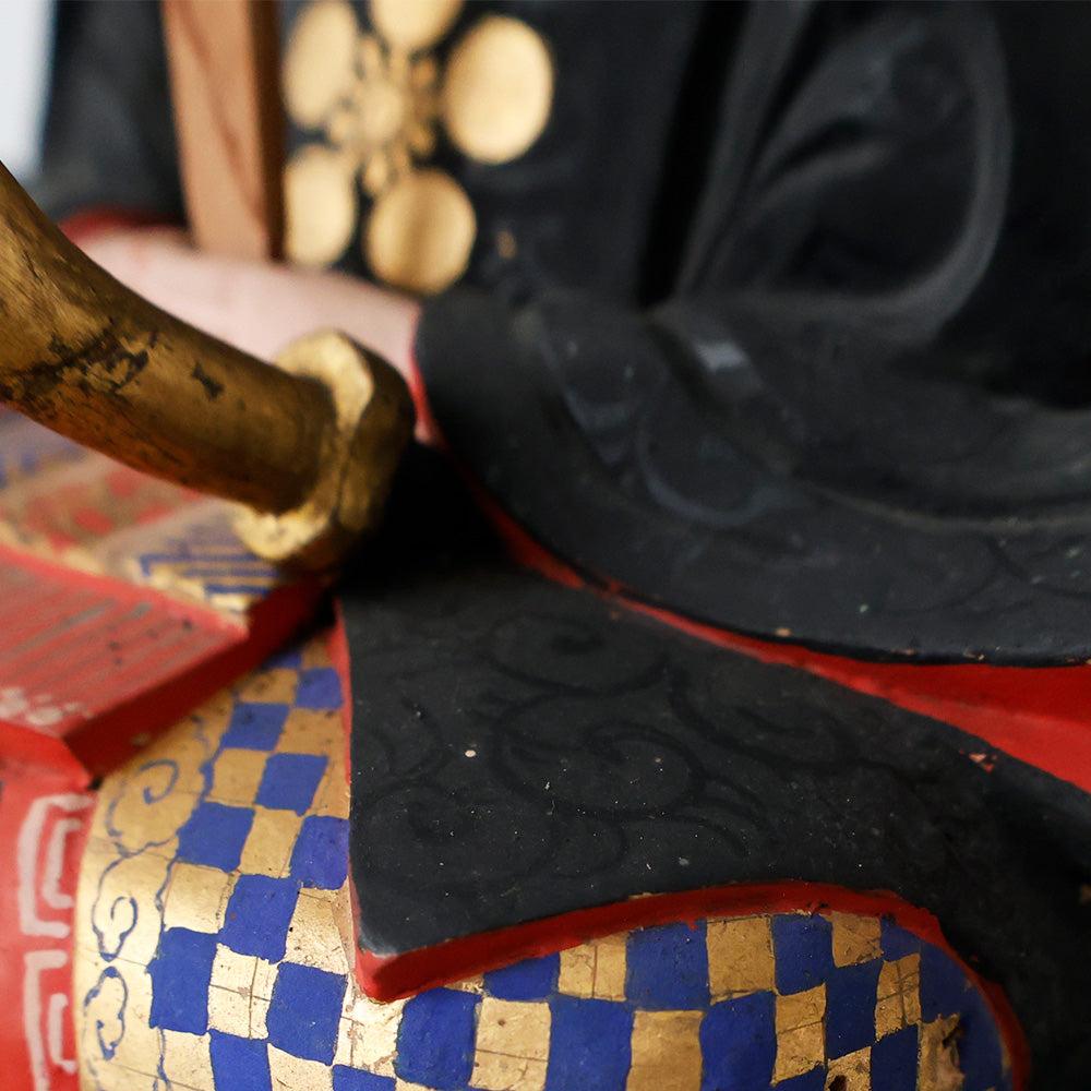 天神様 置物 彫刻 拡大図