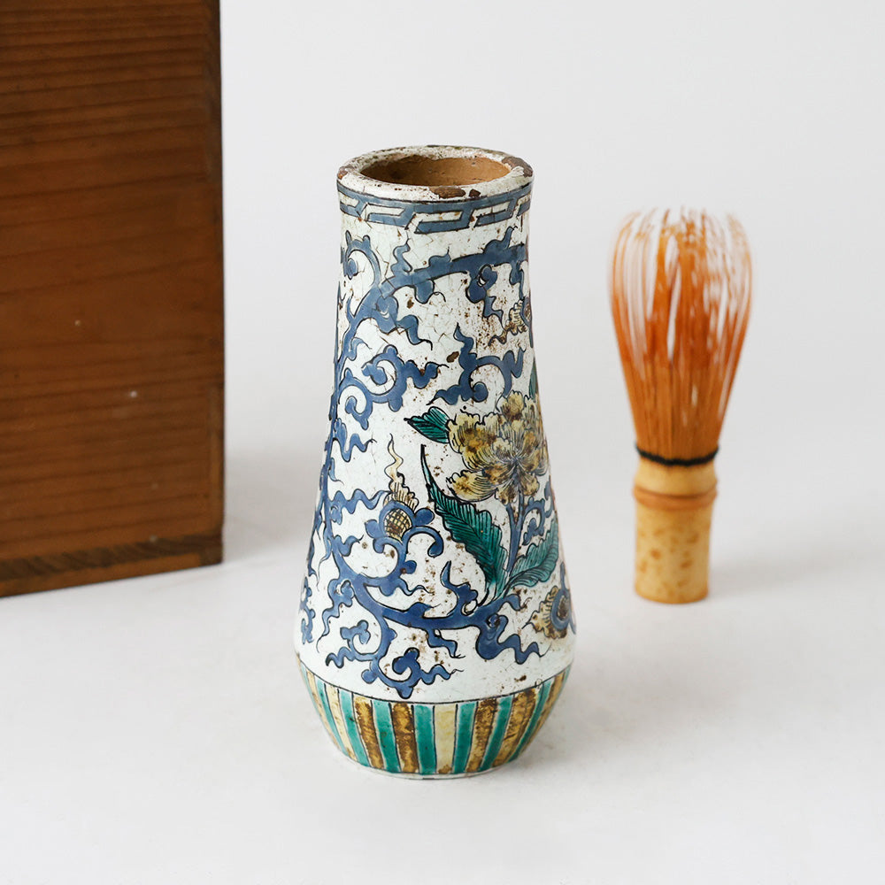 花瓶 九谷焼 幕末明治 花唐草文 全体図