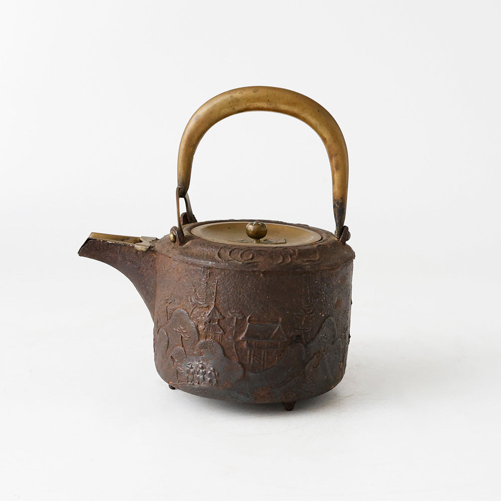 鉄銚子 酒器 山水楼閣文 側面