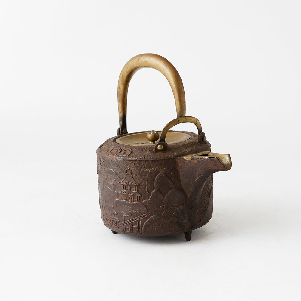 鉄銚子 酒器 山水楼閣文 側面