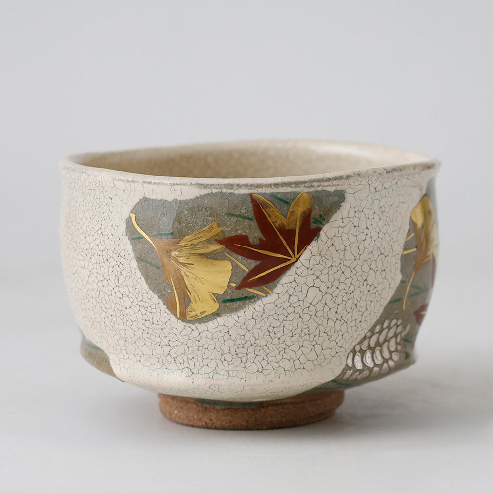 水無月窯 白入掛 茶碗 側面