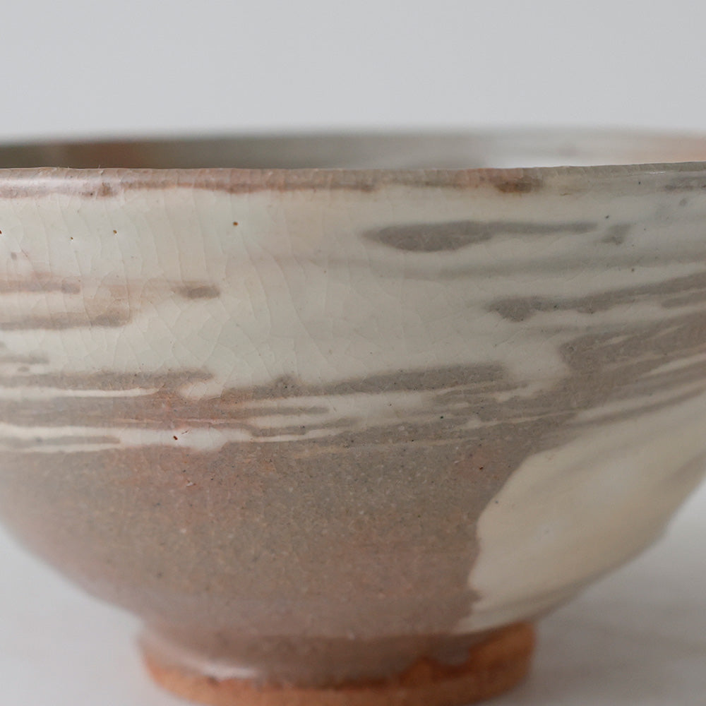 紀州焼 刷毛目 茶碗 側面拡大